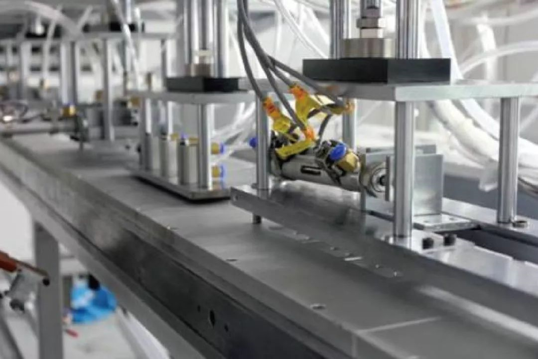 UF2固定式UHF RFID一體機應用場景